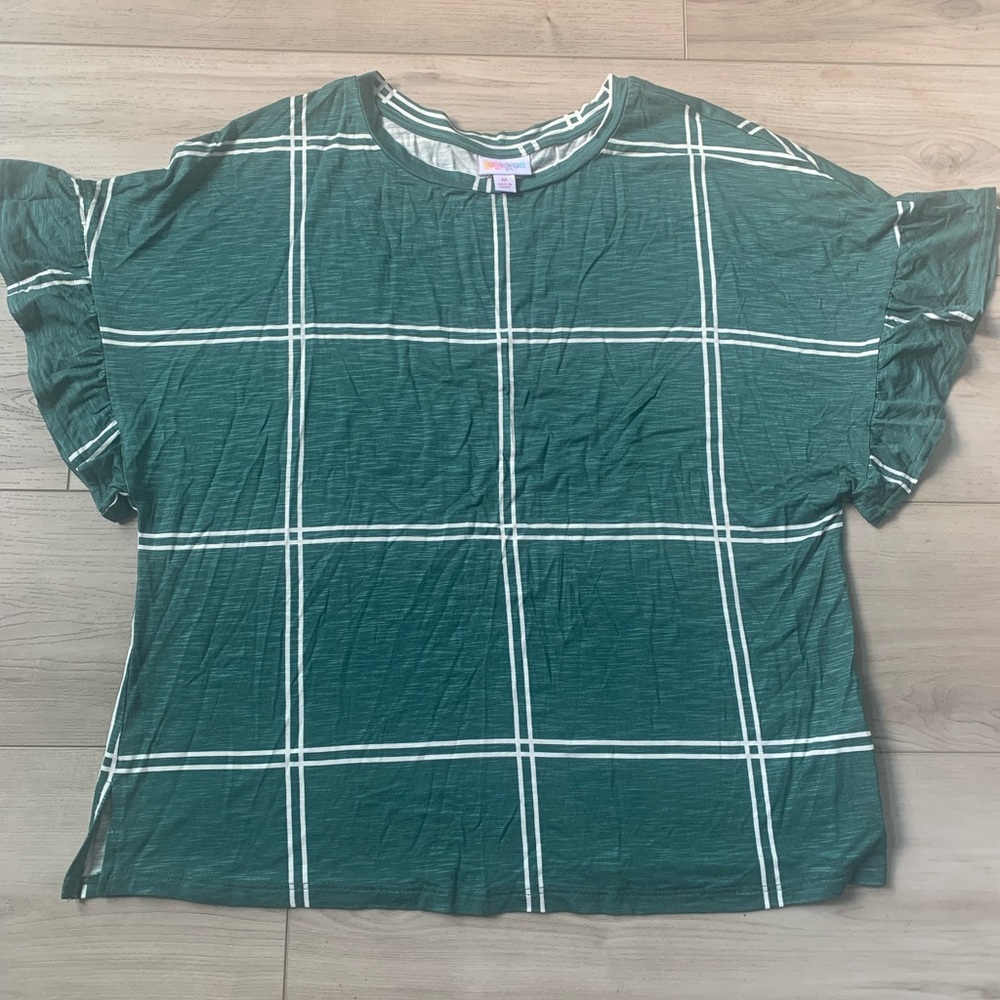 LULAROE RUFFLE SLEEVE TOP- SIZE M